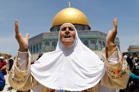 إليكم قصتي مع زوج أختي السافل وكيف عرفني على عالم جديد، في يوم استيقظت في السابعه صباحا كعادتي وايقظت ابني رامي للذهاب للمدرسه وكان مجدي زوجي يستيقظ في السابعه والنصف واخذت هذا اليوم اجازة من عملي لاني كنت اشعر بارهاق وتعب يغلب عليه. Ø¨Ø§Ù„ÙÙŠØ¯ÙŠÙˆ Ù‡Ù„ ÙŠØ¬ÙˆØ² ØµÙŠØ§Ù… Ø§Ù„Ø³Øª Ù…Ù† Ø´ÙˆØ§Ù„ Ù‚Ø¨Ù„ Ø§Ù„Ù‚Ø¶Ø§Ø¡ Ø´Ø§Ù‡Ø¯ ÙˆÙƒØ§Ù„Ø© Ø³ÙˆØ§ Ø§Ù„Ø¥Ø®Ø¨Ø§Ø±ÙŠØ©