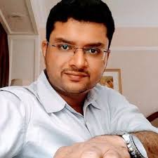 Arijit Banerjee (@ArijitB67260405)