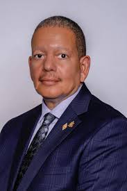 Geoffrey Gross with New York Estates Group Inc