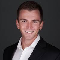 1400+ "Molér" profiles