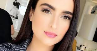 أجمل التسريحات التي تألقت بها الإعلامية الأردنية علا الفارس Hair Styles Hair Beauty