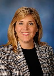 Cassidy Costa's Instagram, Twitter & Facebook