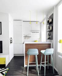 How To Be A Pro At Small Apartment Decorating Small Apartment Decorating Small Apartment Kitchen Small Apartment Living Room