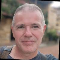 300+ perfiles de «Desiderio»