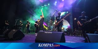 Lirik Dan Chord Lagu Kau Adalah Kenangan Dari Stinky