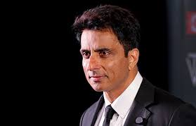 Sonu Sood of Fateh fame defends ...