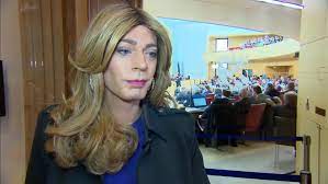 May 31, 2021 · wie schwer es ist, gesellschaftliche muster aufzubrechen, weiß auch tessa ganserer. Wird Tessa Ganserer Die Erste Transsexuelle Bundestagsabgeordnete