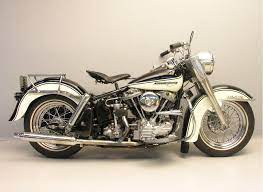 Harley Davidson 1962 Duo Glide 1200 Cc 2 Cyl Ohv Harley Davidson Motorcycles Classic Harley Davidson Harley Davidson Baggers