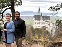 Von bayern wir arbeiten laufend daran, schloss neuschwanstein in seiner ganzen pracht zu erhalten. Hochzeitsfoto Am Schloss Neuschwanstein Buchungsablauf Heiraten In Fussen Schloss Neuschwanstein