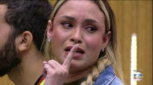 O movimento nas redes sociais se deu porque, no quarto colorido do bbb 21 sarah, joão, gil, fiuk, thaís e viih teorizaram sobre o que pode estar acontecendo fora da casa. Vamylkjvnf 4dm