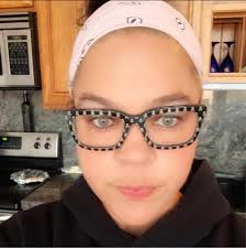 My Art Alluka🤍 Guess my Age😁