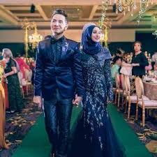 Senaman menaikkan rahim yg jatuh bonda rozita ibrahim. Pengasas V Asia Adik Dato Aliff Mancungnya Hidung Tu Kecil Kecil Dah Terserlah Berikut Gambar Terkini Ibu Kepada Dato Aliff Yang Sentiasa Awet Muda Hyumlei