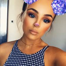 Nadia Gregory (@nadiag702)