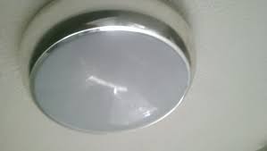 How To Open Twist Off The Cover Of Some Really Stupid Awkward Flush Mounted Ceiling Ligh Bathroom Light Bulbs Ceiling Fan With Light Ceiling Fan Light Cover