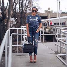 085 sydney uni university susfc australia #15 players jersey npl womens size 12. What To Wear To A Soccer Game Women S Soccer Fashion Blogger Sarah Lindner Of The House Of Sequins Wear Soccer Outfit Outfit Inspiration Spring Jersey Outfit