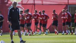 May 15, 2021 · the latest tweets from sl benfica (@slbenfica). Jorge Jesus Faz Novo Corte No Plantel Os Convocados Do Benfica Para O Jogo Com O Lille Benfica Jornal Record