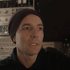 Mort de Steve Mackey, bassiste du groupe Pulp, à l'âge de 56 ans