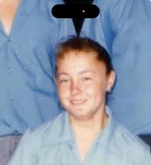 Hi all, I went 1976 to 1978. My name then was Michelle Gray. I moved from  Perth to Canberra. My father Jim, worked with my eldest brother Ron, who  owned the Lawnmower