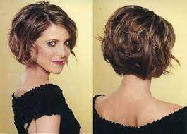 Cool Haircut For Wavy Frizzy Hair Haircuts For Wavy Hair Chin Length Hair Short Hair Styles