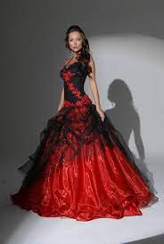 For australia, the ee20 diesel engine was first offered in the subaru br outback in 2009 and subsequently powered the subaru sh forester, sj forester and bs outback. Schwarzes Brautkleid Fur Die Moderne Braut Schwarzes Brautkleid Hochzeitskleid Hochzeitskleid Dirndl