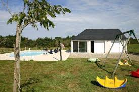 Location Villa Dans Le Golfe Du Morbihan Avec Piscine Couverte Et Chauffee A Sarzeau En Bretagne France