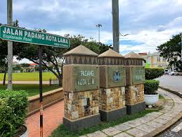 Kota padang adalah ibukota dari provinsi sumatera barat. Padang Kota Lama Menyimpan Banyak Sejarah Dan Kenangan Silam Tempat Menarik Dikunjungi Orangmuo My