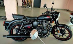 While re has not yet revealed the output figures for the bs6 model, it has said the electronic fuel injection system will help improve refinement, drivability and the ability to consistently. 2020 Royal Enfield Classic 350 Bs6 Model Spotted Again