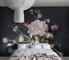 Decor Panoramique A Grosses Fleurs Julie Collection L Hotel De Sandberg Au Fil Des C Deco Chambre Parentale Romantique Papier Peint Peinture Murale Chambre