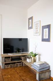 Concrete has to be the best material ever for keeping water and condensation off the tables. Sofia Clara Diy Tv Stand