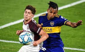 Anticipó bien en el inició del st y dejó a tevez de cara al gol. Pdj7es5 Dxdlqm