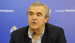 Élu cette année sénateur du parti national (blanco), sur les listes d'alliance nationale, il a été candidat à la présidence de l'uruguay pour. U8ui3axgfvndkm