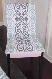 Slipcover dining chairs is probably the most popular of all projects slipcover. Diy Dining Chair Slipcovers From A Tablecloth