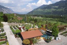 Haiming (pcd) haiming.jpg 2,592 × 3,872; Haiming Garten Wammes