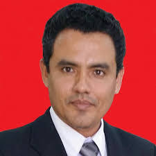 Arnoldo Coronado's Instagram, Twitter & Facebook