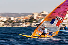 Thomas goyard, pour une première avec ambition mais sans pression bloqué thomas goyard n'a pas l'expérience de charline picon. 3 Questions A Charline Picon Windsurf Journal 17 06 2019