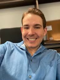 Always grow, always improve yourself. Because staying in the same place is  not only boring, but it'll never allow you to prove that you're better than  anything you settle for. 💞 #bebetter