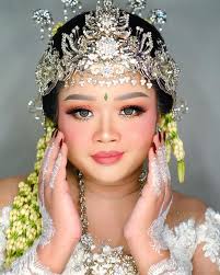 Adinagta Rias Pengantin...