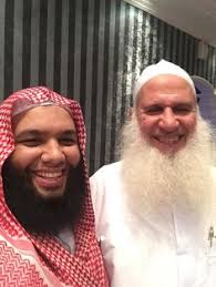 محمد حسان وأبوإسحاق الحوينى ومحمد حسين يعقوب، وباقى رفاقهم، أبطال عملية غسل عقول المئات من الشباب بمادة الكذب والتدليس الكاوية، والإنسان إذا انطفأ نور عقله، فقد رشده. 38 ÙØ¶ÙŠÙ„Ù‡ Ø§Ù„Ø´ÙŠØ® Ù…Ø­Ù…Ø¯ Ø­Ø³ÙŠÙ† ÙŠØ¹Ù‚ÙˆØ¨ Ideas Ferry Building San Francisco Islam Muslim Quotes About God
