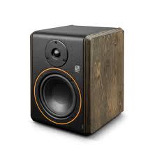 Medium size photo studio for rent in ny with large north facing window, included equipment and painted artistic wall. Palmer Studimon 5 Studio Monitors And Monitor Controllers Palmer
