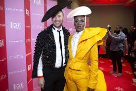 Billy porter has been married to adam smith since 2017. Get To Know Billy Porter S Husband Adam Smith Popsugar Celebrity
