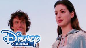 Ella lebt in einem märchenland, wo sie als kind eine besondere gabe, die des gehorsams, von fee lucinda bekommt. Donnerstagsmovie Ella Verflixt Und Zauberhaft Am 25 06 Im Disney Channel Youtube