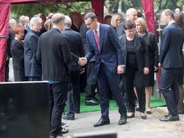 Poseł na sejm vi, vii, viii i ix kadencji, od 2015 przewodniczący klubu. Pogrzeb Matki Ryszarda Terleckiego Zegnali Ja Najwazniejsi W Pis Galeria Super Express Wiadomosci Polityka Sport