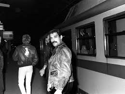 See more of freddie mercury on facebook. The Wild Freddie Mercury Stories You Won T See In Bohemian Rhapsody Vanity Fair