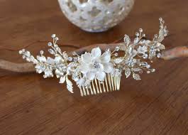 Gold Bridal Hair Comb Floral Gold Hair Comb Gold Headpiece Etsy In 2020 Gold Bridal Hair Comb Bridal Hair Headpiece Simple Wedding Earrings