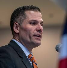 Molinaro calls for 'pay-to-play' ban, LLC loophole closure