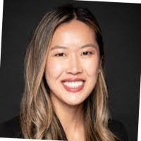 Lily Towne's Instagram, Twitter & Facebook