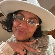 Facebook help me wish my sister STARLETT AKA CHOCOLATE the happiest  heavenly birthday ever. Loving and missing you like never before. Y'all  this one right here man man you had to love