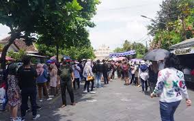 Jogja itu emang punya sejuta keindahan akan budaya, seni, dan alam. Bakal Ada Pemeriksaan Wisata Ke Jogja Perlu Bawa Hasil Rapid Test Atau Swab Harianjogja Com