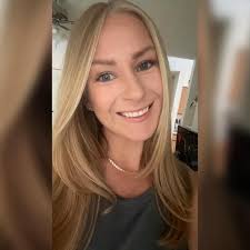 Ashley Megan's Instagram, Twitter & Facebook