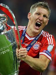 Kostenlose lieferung für viele artikel! Bastian Schweinsteiger Fc Bayern Munich